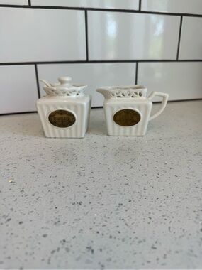 THL White Ceramic Sugar Bowl & Creamer Set